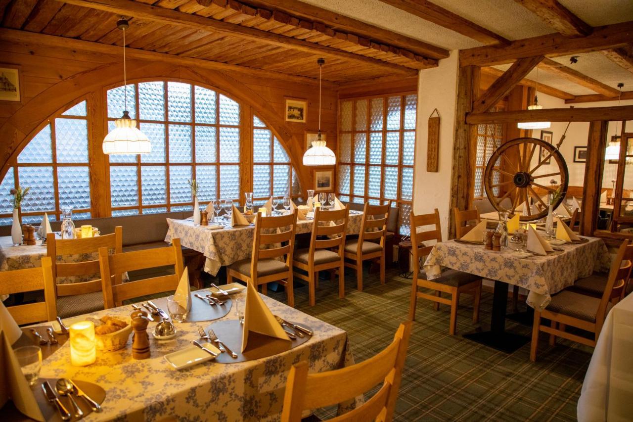 Alpenlodge Val Gronda Obersaxen Bagian luar foto